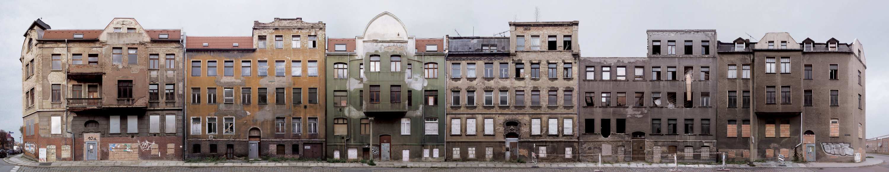 消逝中的城市，Kruckenberg Street 10a-14a, Halle, Germany