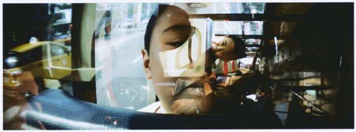 Travel Around the Stars 系列作品-公車上的丘比特(Cupid on The Bus)